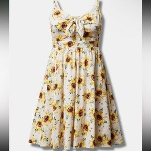 Torrid Sunflower Dress size 3